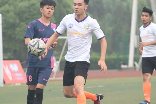 哈兰德双响领衔曼城胜波尔图 补时发生冲突